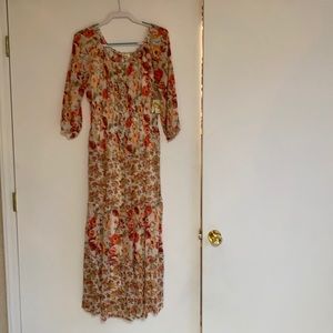 Women’s dress, new with tag